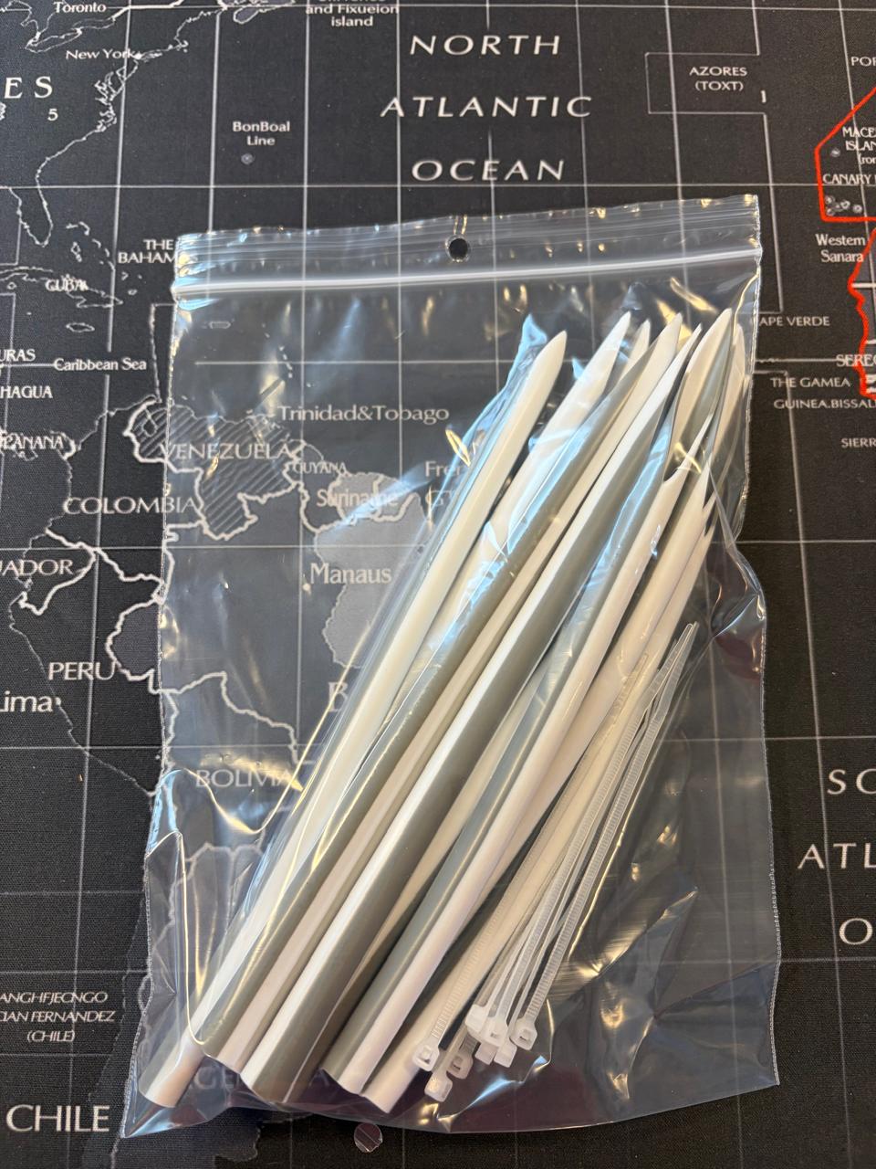 Gúmmí fyrir handfærakróka 12/0 og 13/0 – með dragspennum - 10 stk/pakkningu