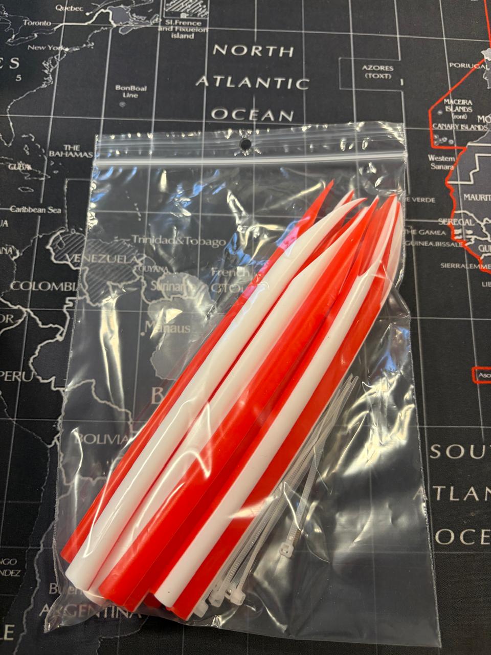 Gúmmí fyrir handfærakróka 12/0 og 13/0 – með dragspennum - 10 stk/pakkningu